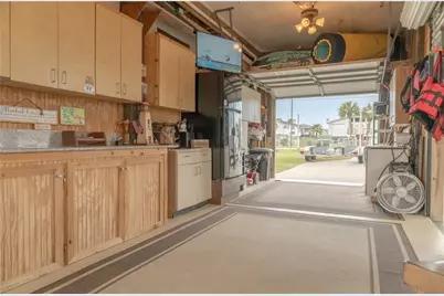 22113 Matagorda Drive, Galveston, TX 77554 - Photo 41