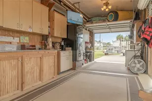 22113 Matagorda Dr, Galveston, TX 77554 - Photo 41