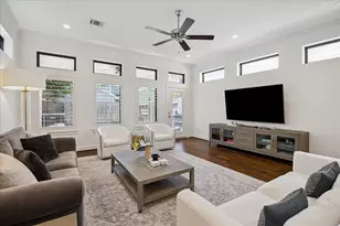 618 E 28th St, Houston, TX 77008 - Photo 11