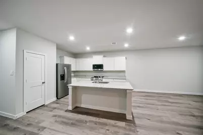 496 Shoreview Drive, Conroe, TX 77303 - Photo 3