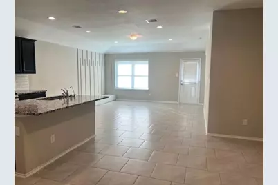 8310 Rose Petals Lane, Rosharon, TX 77583 - Photo 7