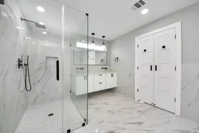 1218 Des Jardines Street #A, Houston, TX 77023 - Photo 29