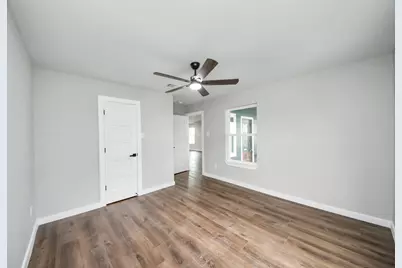 1218 Des Jardines Street #A, Houston, TX 77023 - Photo 19