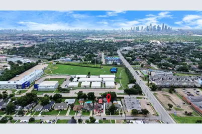 1218 Des Jardines Street #A, Houston, TX 77023 - Photo 35