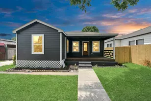 1218 Des Jardines St, Houston, TX 77023 - Photo 3