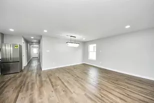 1218 Des Jardines St, Houston, TX 77023 - Photo 9