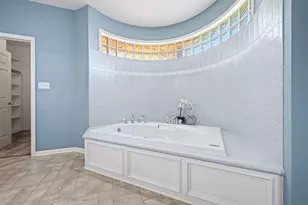 3913 County Rd 106, Bay City, TX 77414 - Photo 19