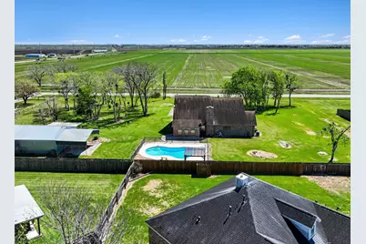 3913 County Road 106, Bay City, TX 77414 - Photo 39