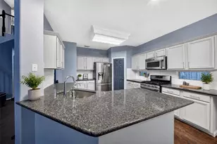 8811 Champion Springs Cir, Spring, TX 77379 - Photo 11