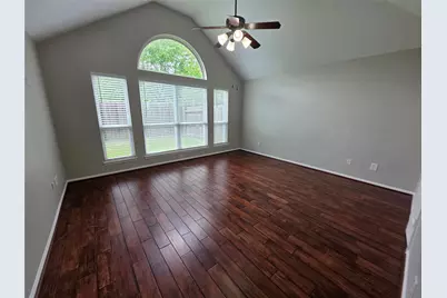 5218 Cottonwood Creek Lane, League City, TX 77573 - Photo 9