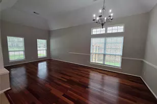 5218 Cottonwood Creek Ln, League City, TX 77573 - Photo 3