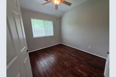 5218 Cottonwood Creek Lane, League City, TX 77573 - Photo 15