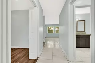 10507 Kirkhall Dr, Houston, TX 77089 - Photo 3