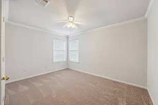 6114 Fox Wind Ct, Houston, TX 77041 - Photo 11