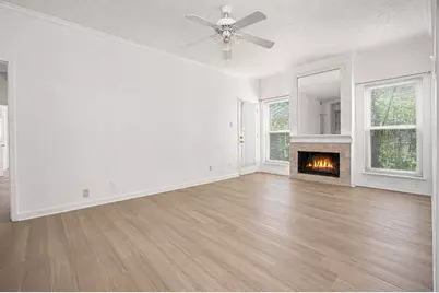10047 Westpark Drive #77, Houston, TX 77042 - Photo 9