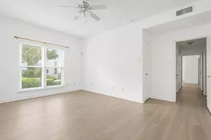 10047 Westpark Dr, Houston, TX 77042 - Photo 21