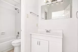 10047 Westpark Dr, Houston, TX 77042 - Photo 23