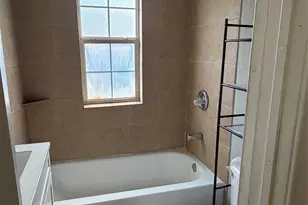 818 N Commerce St, Baytown, TX 77520 - Photo 9