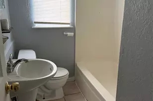 818 N Commerce St, Baytown, TX 77520 - Photo 5