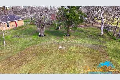2805 Avenue C, Bay City, TX 77414 - Photo 7