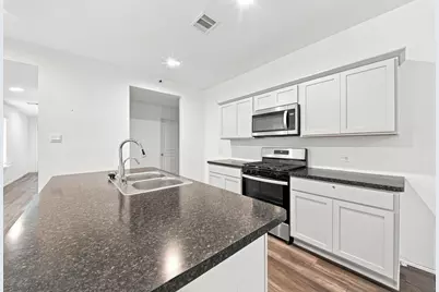 5251 Rothwell Heights Drive, Spring, TX 77373 - Photo 9