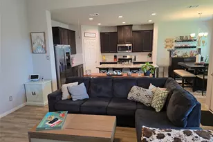 1942 Bending Green Dr, Rosharon, TX 77583 - Photo 5