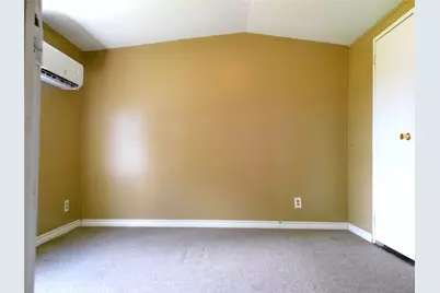 2501 McDonald Road, Oyster Creek, TX 77541 - Photo 9