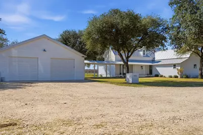 3635 County Road 265, Moulton, TX 77975 - Photo 15