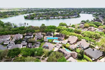 1735 Brightlake Way, Missouri City, TX 77459 - Photo 47