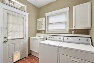 1227 Harvard St, Houston, TX 77008 - Photo 11