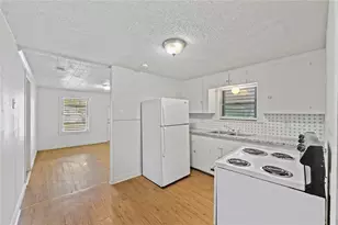 6201 Park Ave, Texas City, TX 77591 - Photo 13