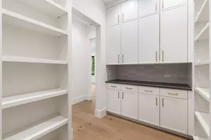 318 Paradise Isle, Montgomery, TX 77316 - Photo 23