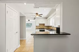 14719 Rio Pinar Dr, Houston, TX 77095 - Photo 19