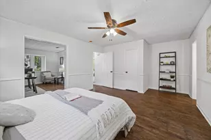 2226 Hidden Creek Dr, Houston, TX 77339 - Photo 11