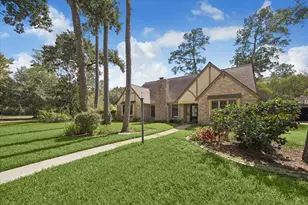 2226 Hidden Creek Dr, Houston, TX 77339 - Photo 23