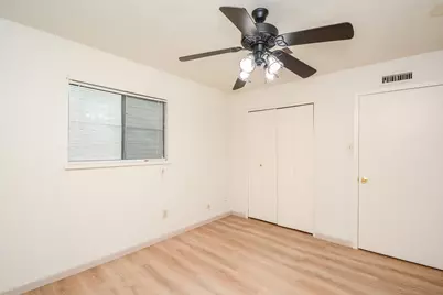 522 Jeff Davis Drive, Richmond, TX 77469 - Photo 13