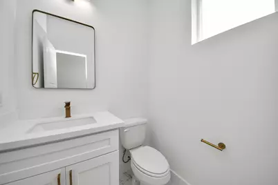 8119 Sterlingshire Street #A/B, Houston, TX 77078 - Photo 19