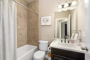 9730 Suffolk Downs Dr, Mont Belvieu, TX 77523 - Photo 27