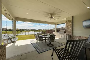 9730 Suffolk Downs Dr, Mont Belvieu, TX 77523 - Photo 33