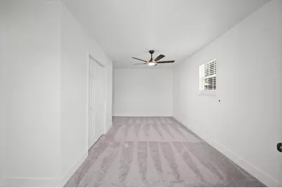 5874 Belneath Street, Houston, TX 77033 - Photo 9