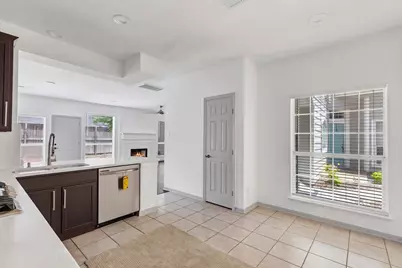 2346 Summit Way Court, Houston, TX 77339 - Photo 19