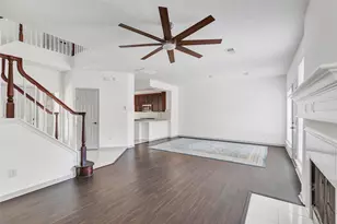 2346 Summit Way Ct, Houston, TX 77339 - Photo 7