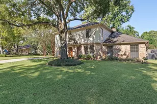 5522 Woodville Ln, Spring, TX 77379 - Photo 3