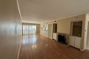 1970 Augusta Dr, Houston, TX 77057 - Photo 9
