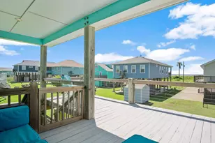 122 Ocean View Dr, Crystal Beach, TX 77650 - Photo 29