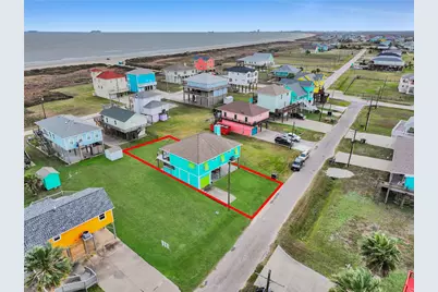 122 Ocean View Drive, Crystal Beach, TX 77650 - Photo 1
