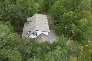 2103 Bayou Dr, Lake Jackson, TX 77566 - Photo 45