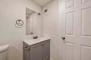 2103 Bayou Dr, Lake Jackson, TX 77566 - Photo 25