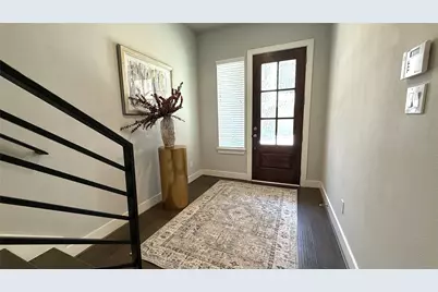 10906 Brookeshire Chase Lane, Houston, TX 77043 - Photo 5