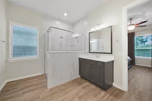 10235 Bayou Oaks Dr, Conroe, TX 77385 - Photo 27